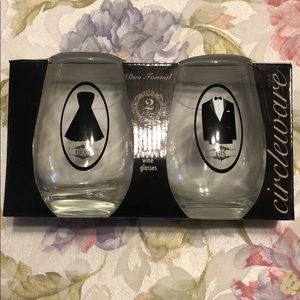 Duo Formal His and Hers Wine Glasses